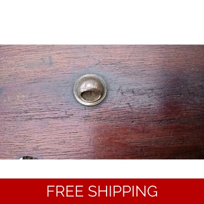 Coffin top catch title=